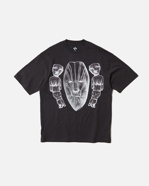 The Trilogy Tapes Face Figures Hands T-shirt in Black blues store www.bluesstore.co