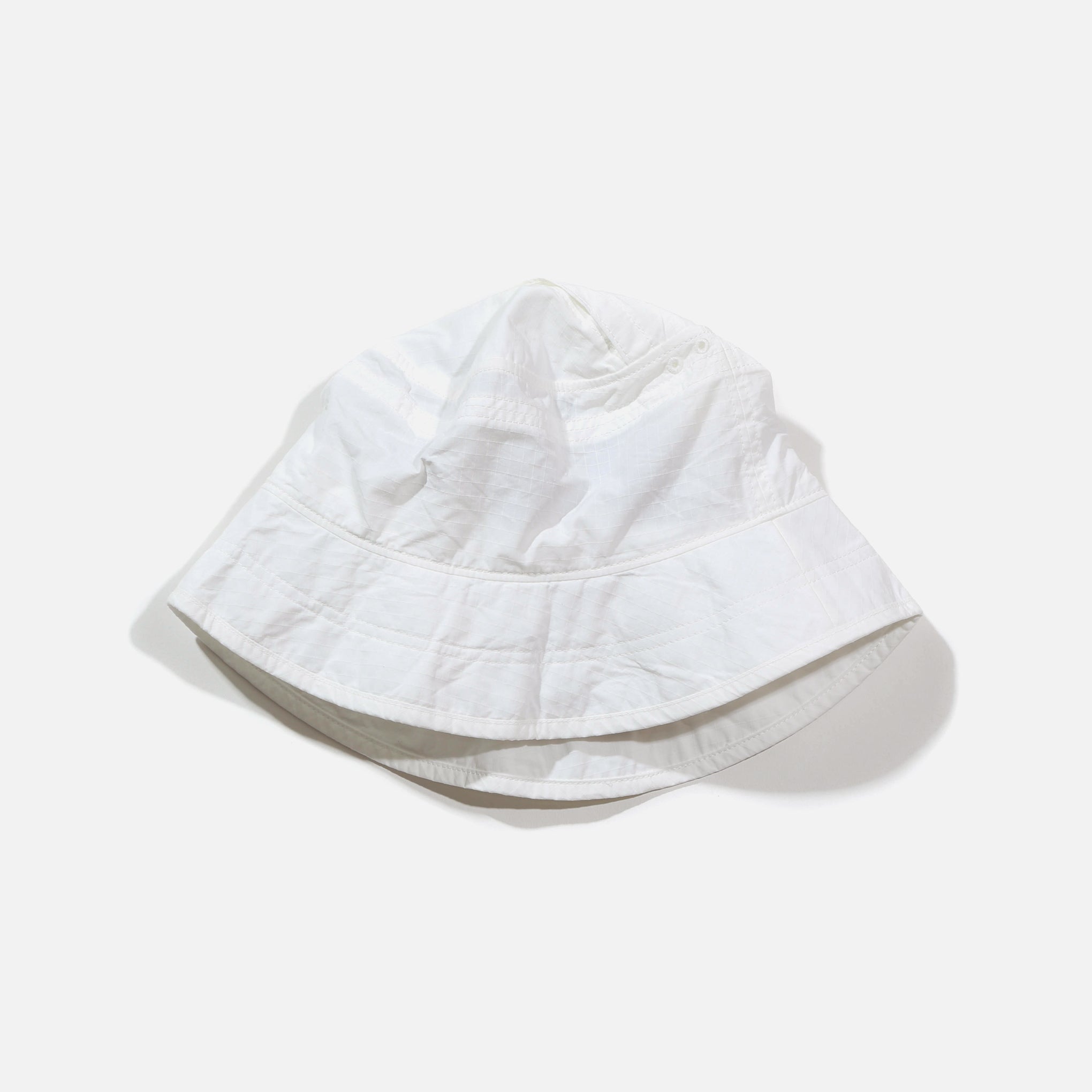 Oz Long Brim Bucket Hat - White
